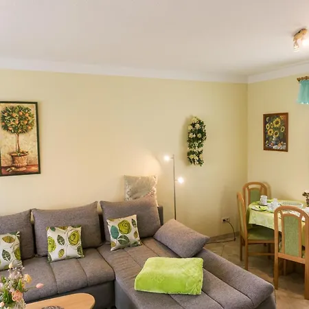 Ferienhaus Seensucht Göhren-Lebbin